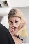 Rebecca Volpetti - Dünner Teenager und großer Schwanz
