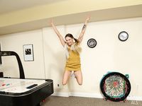 Naomi Swann - Einsamer Teenager