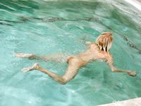 Missy Luv - Masti am Pool