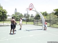 Michelle Martinez - Basketball-Freunde
