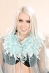 Katrin Wolf und die Fickmaschine