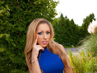 Melanie Gold der heiße rumänische Pornostar