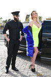 Phoenix Marie und der Fahrer