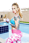 Sarah Jessie die sportliche blonde Milf