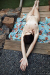 Flaca die haarige Muschi teen
