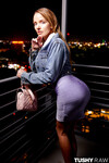 Pristine Edge die heiße blonde Milf