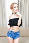 Tee Mint gangbang ficken