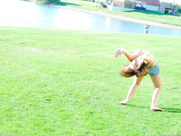 Stacey das flexible Mädchen