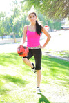 Megan Salinas, das großbusige Fußballmädchen