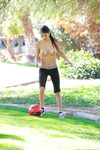 Megan Salinas, das großbusige Fußballmädchen