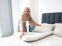 Aaliyah Yasin die volle arabische Küken gefickt