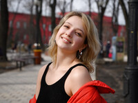Taya Helenova das sexy Amateur-Küken