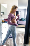 Natalie Knight, die sehr sexy blonde Tussi