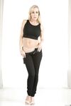 Brandi Love - Die neue Nachbarin Milf