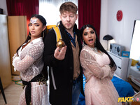 Yasmina Khan und Nuria Milan haben einen Dreier