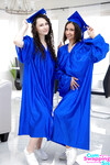 Liz jordan und hailey rose pleasuring rallig hengst auf die couch photos (max fills)