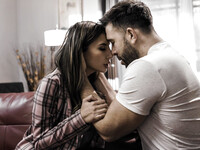 Gianna Dior das sexy Mädchen von nebenan