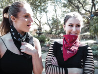 Paige Owens und Skylar Snow lesbische Szene