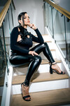 Mona Azar die Milf mit riesigen Titten