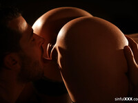 Lulu Love macht sanft Liebe