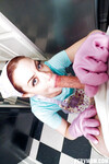 Schöne Hausfrau, gefickt in POV von Jessica Ryan