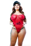 Callie Brooks nimmt eine Dusche mit frischem Sperma nach Saugen und Reiten ein junger Schwanz