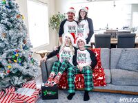 Weihnachten vierer fick Kay schön und Nikki Zee