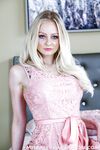 Jenna Fireworks saugen und reitet den glücklichen Kerl im Bett mit ihren großen, blonden Mylf Titten