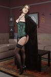 Hot Halloween milf fick im wohnzimmer
