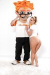 Blonde Mädchen Savannah Bond kann nicht warten, um gelegt zu werden