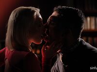 Little-breasted blond, Lovita Fate schön gefickt in der Mitte der Nacht