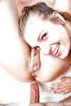 Kenzie liebe und jessica starling saugen die glücklich guy im ein dreier pov view