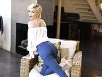Lena Paul und Skye Blue - Kinky Freundinnen