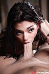 Gina Valentina - Liebt einen großen Schwanz