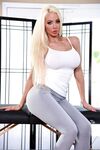 Nicolette Shea die trickreiche Masseurin milf