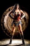 Romi Rain die Superheldin gefickt