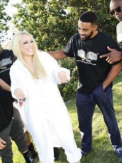 Kagney Linn Karter - Harter Gangbang