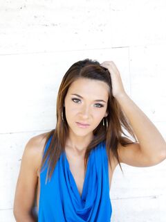 Alexis Brill gesaugt und gefickt