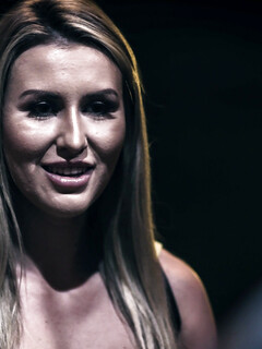 Paige Owens sanft gefickt