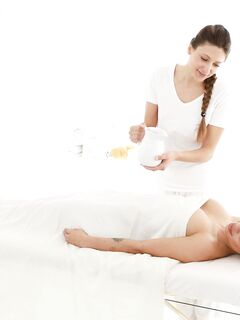 Canela Skin - Der große Schwanz des Masseurs